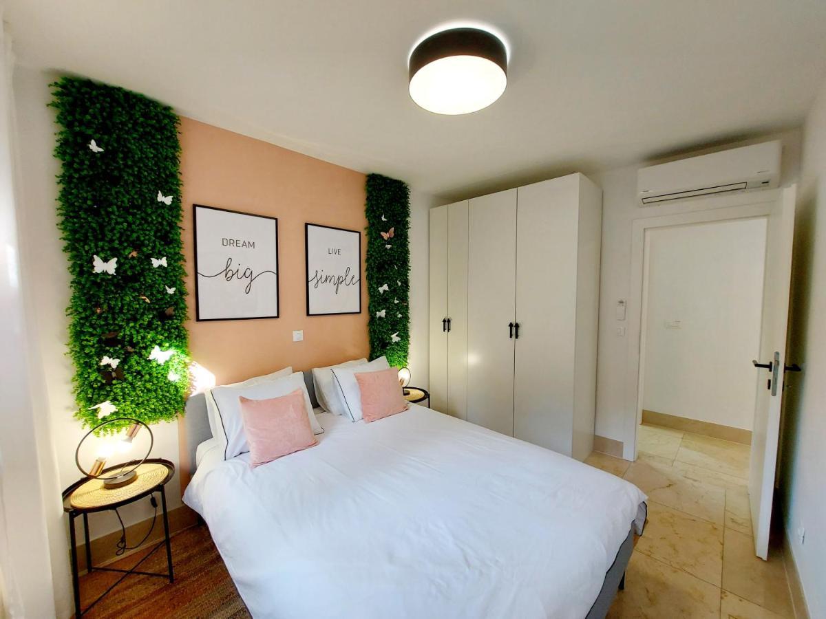 Apartment Livia Слатине Екстер'єр фото